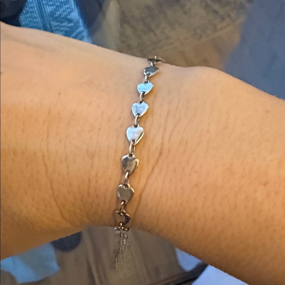 Jewelry - Vintage Sterling Silver marked 925 Italy Heart Bracelet